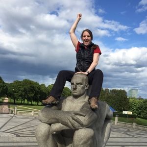 Meet your Posher, Elaine